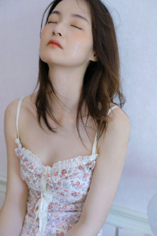 美女泡泡秀表演